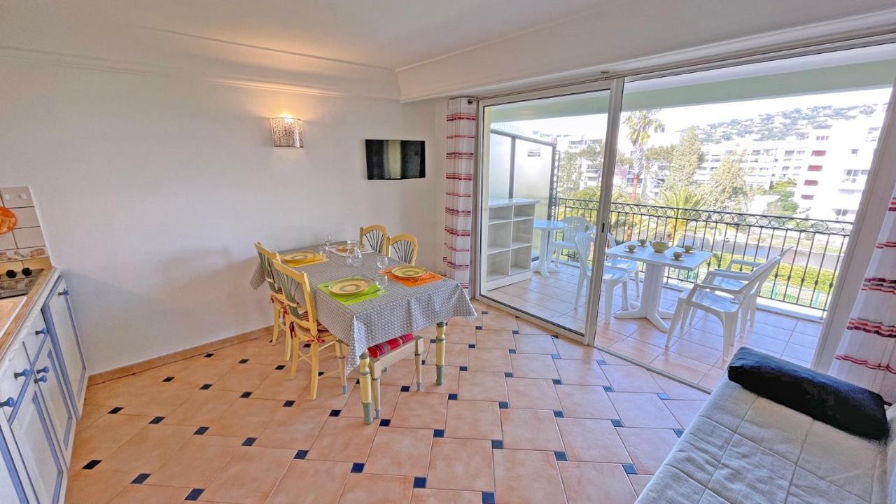 Port Marine Apartment Sainte-Maxime Exterior photo